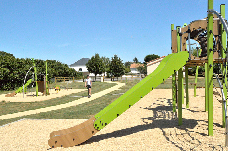 Aire de jeux pour enfants de Sainte-Néomaye